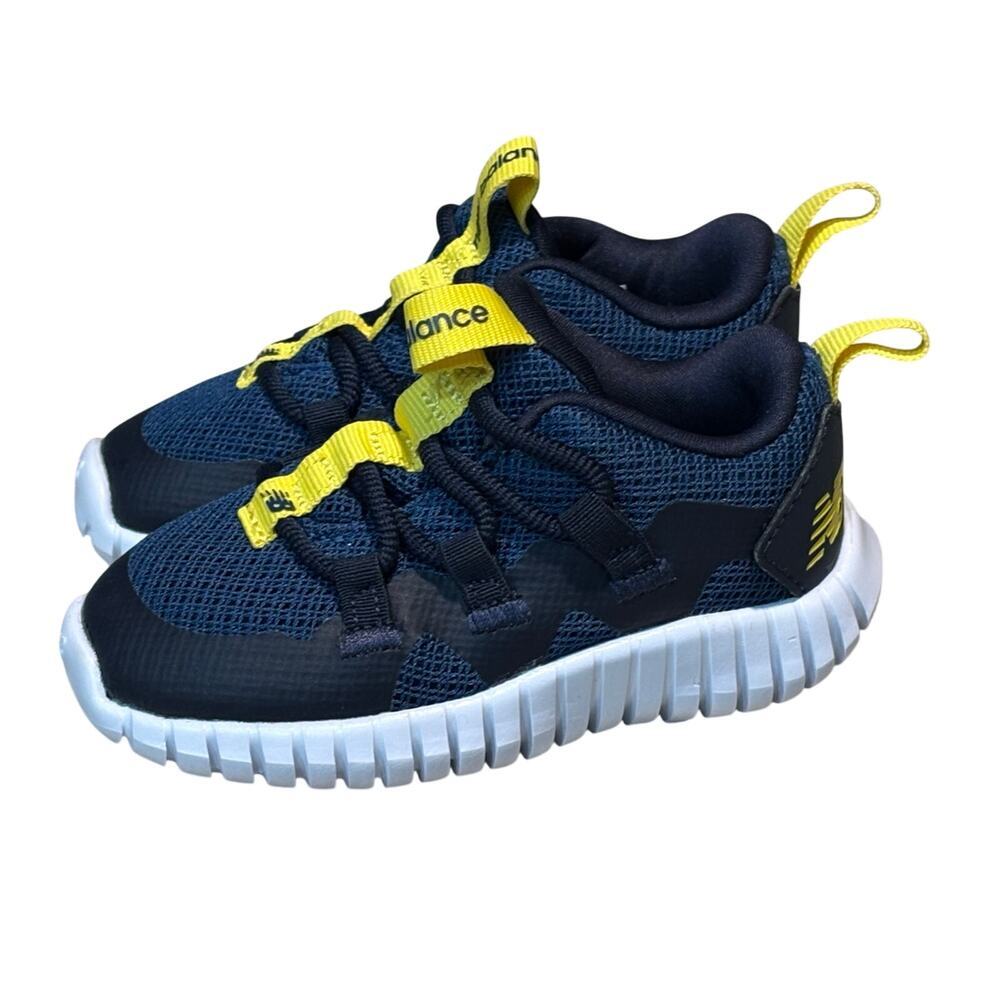 New Balance Infant Baby Playgruv Blue Running Bungee Shoes Size 5 Toddler